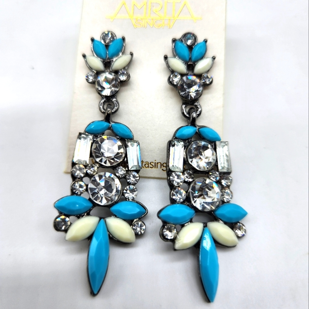NWT AMRITA SINGH EARRINGS